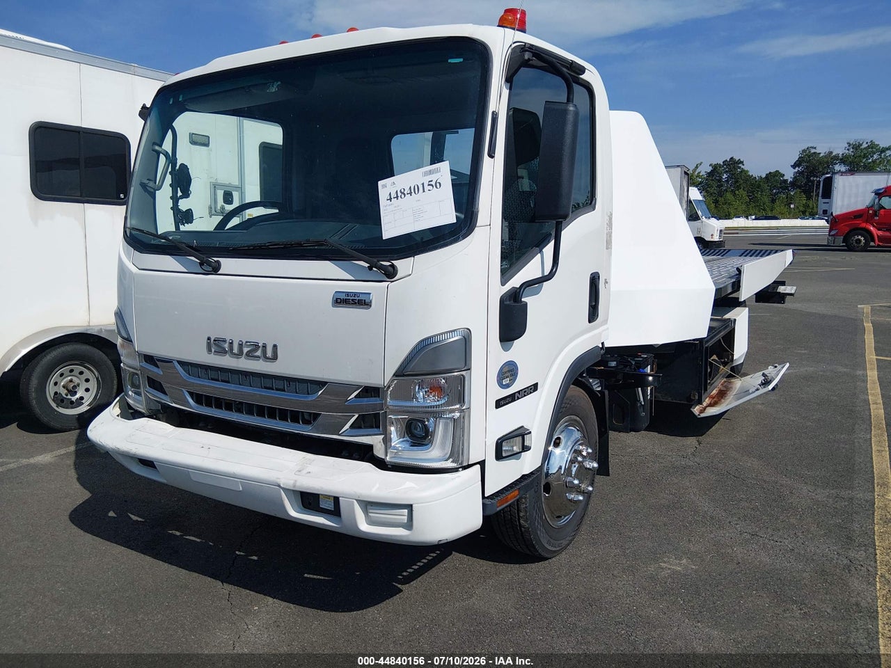 2022 ISUZU NRR   thumbnail 3