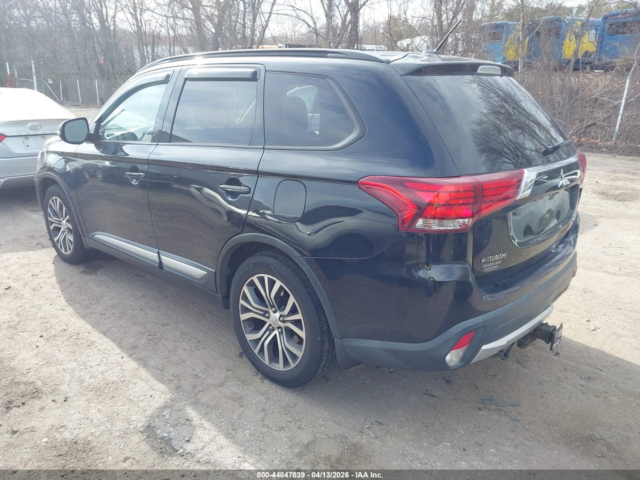 2016 MITSUBISHI OUTLANDER SEL thumbnail 4
