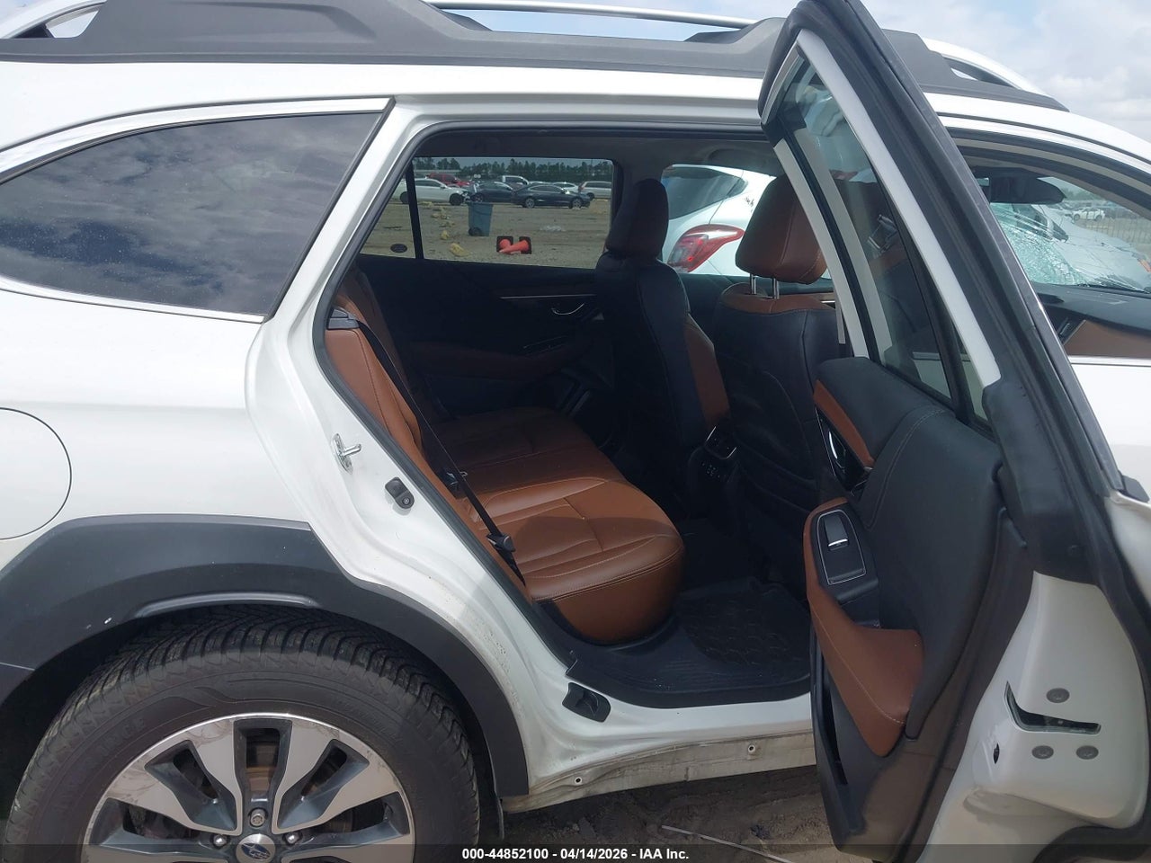 2023 SUBARU OUTBACK TOURING thumbnail 9