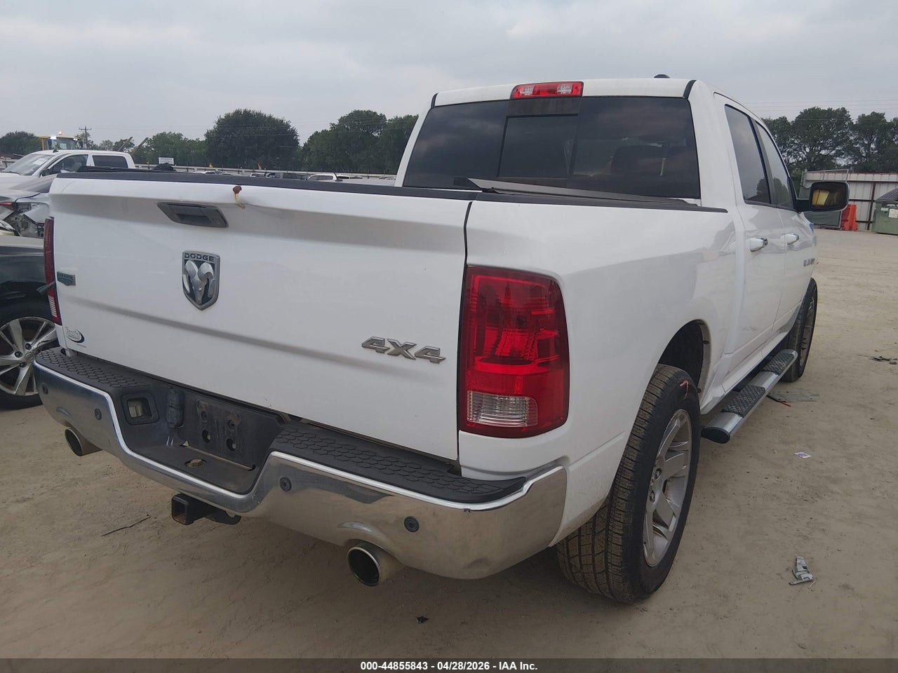 2010 DODGE RAM 1500 LARAMIE thumbnail 5