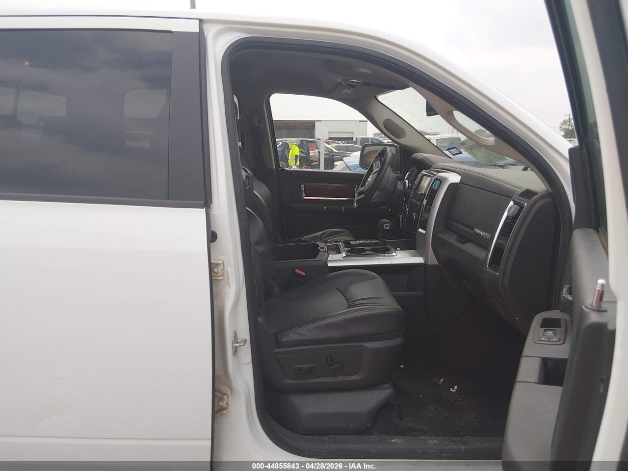 2010 DODGE RAM 1500 LARAMIE thumbnail 6