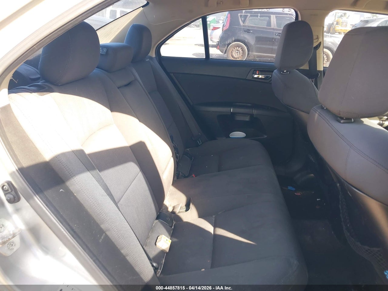2012 SUZUKI KIZASHI SE thumbnail 9