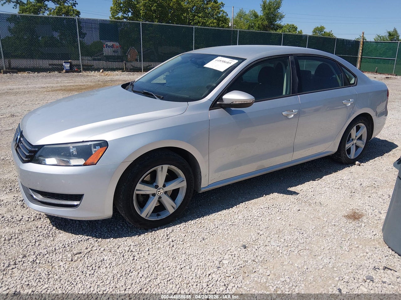 2012 VOLKSWAGEN PASSAT 2.5L S · 2/12