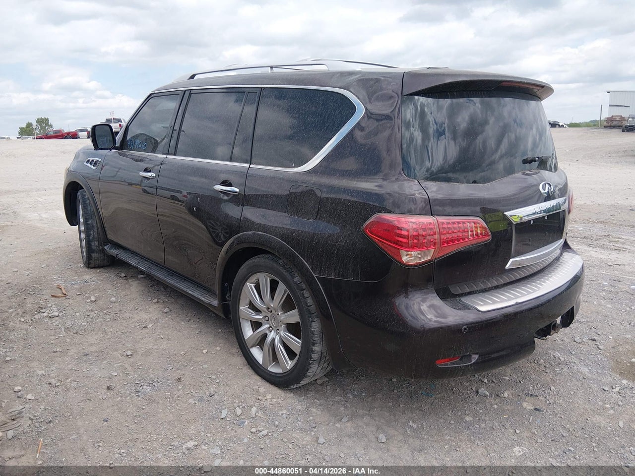 2012 INFINITI QX56   · 3/12