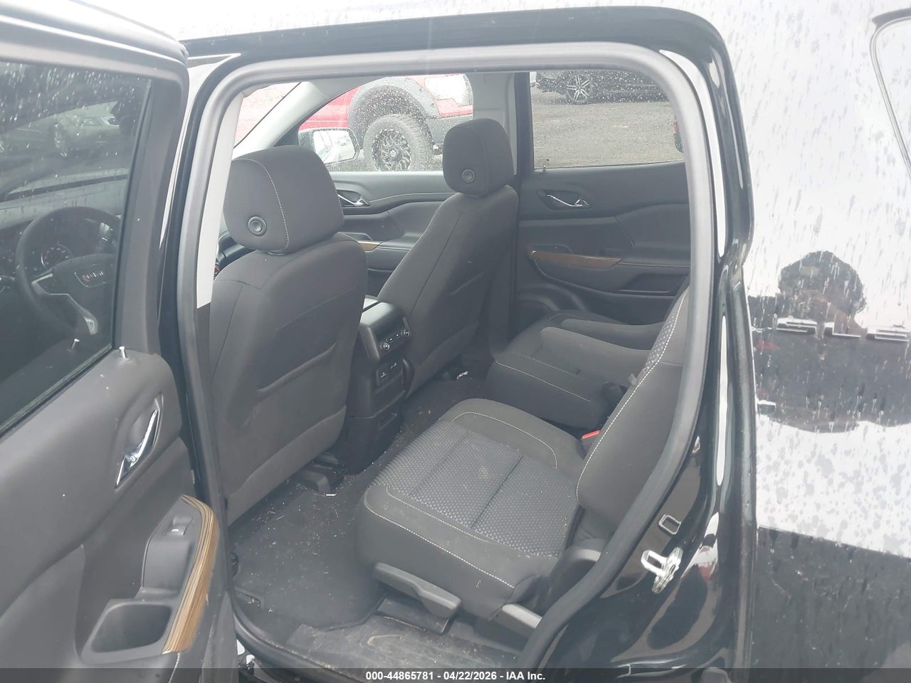 2023 GMC ACADIA SLE thumbnail 8