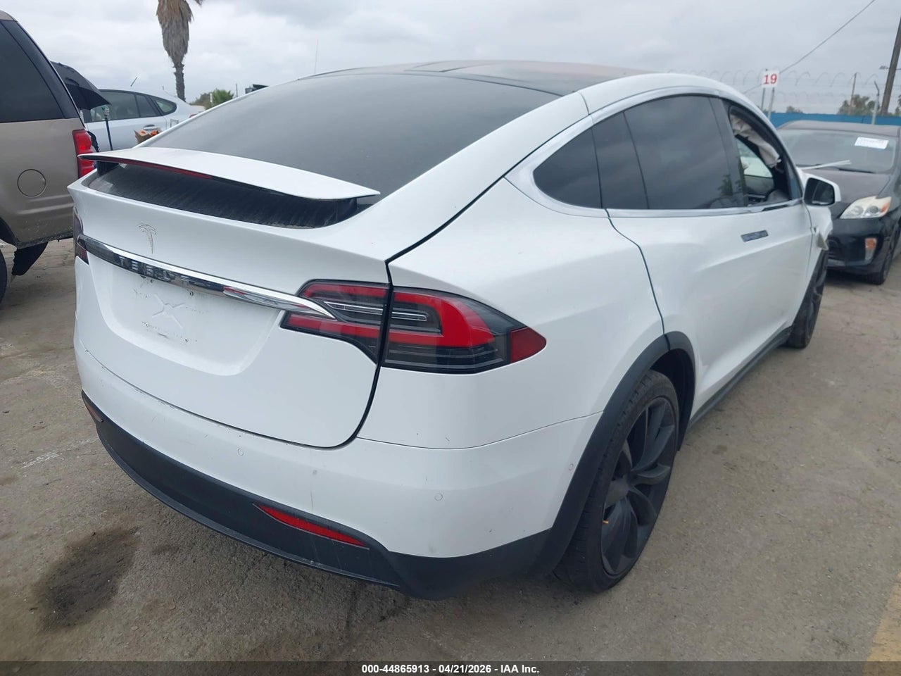 2016 TESLA MODEL X 60D/70D/75D/90D/P100D thumbnail 5