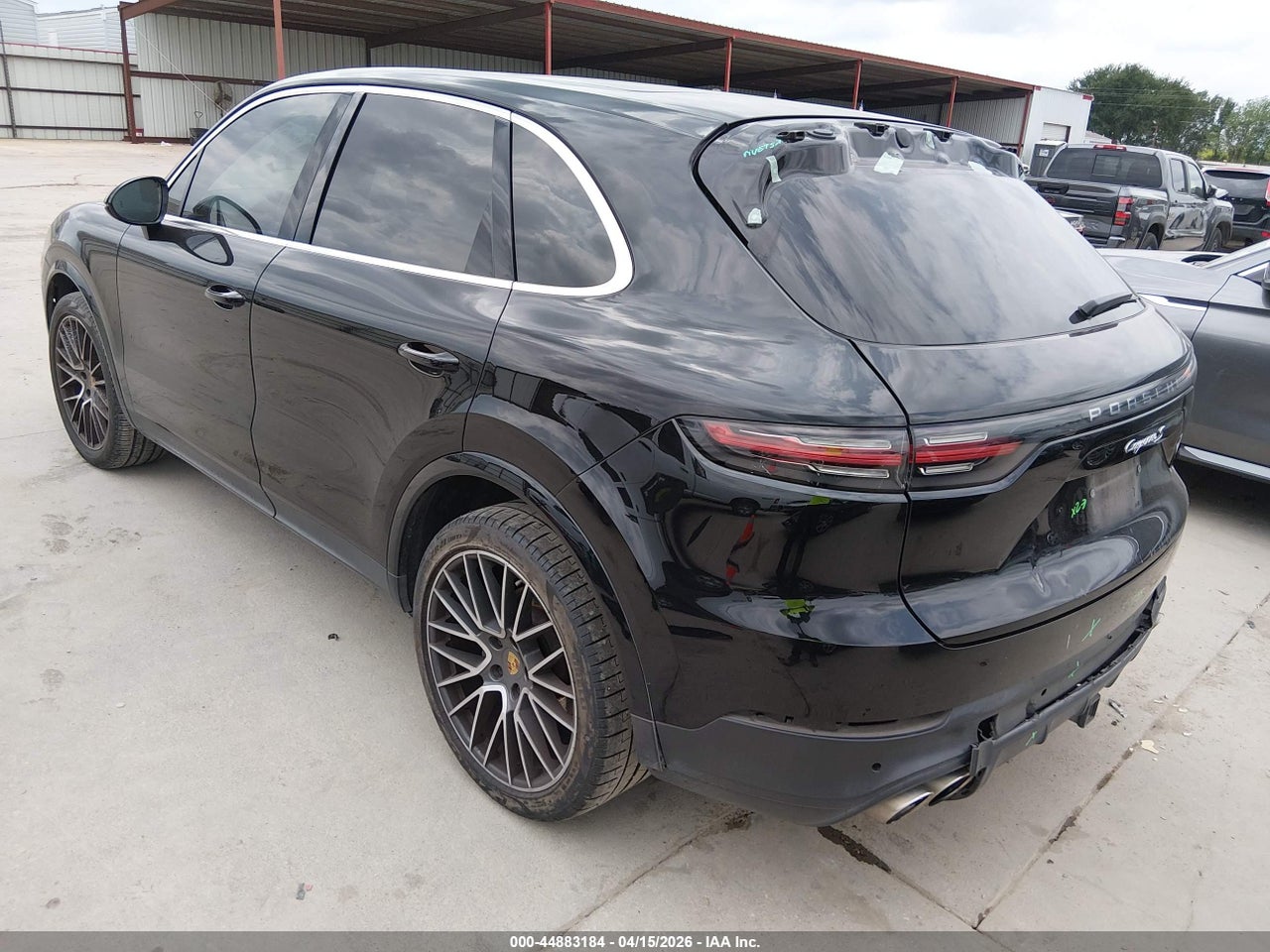 2019 PORSCHE CAYENNE S thumbnail 4