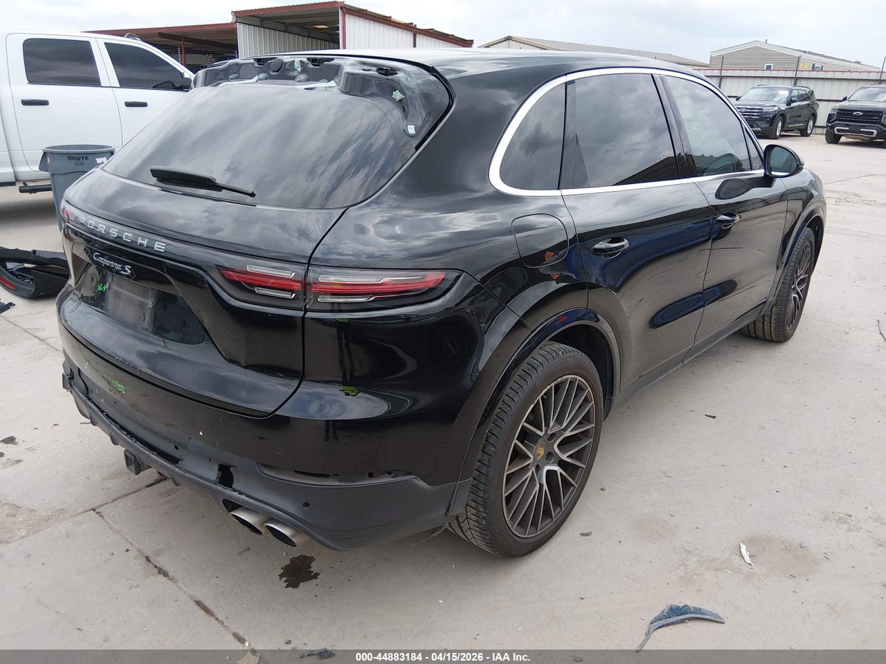 2019 PORSCHE CAYENNE S thumbnail 5