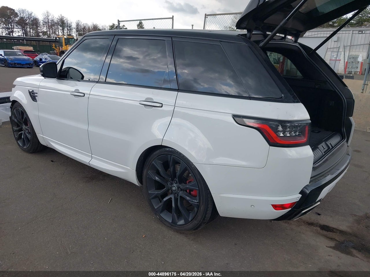 2021 LAND ROVER RANGE ROVER SPORT HST MHEV thumbnail 4