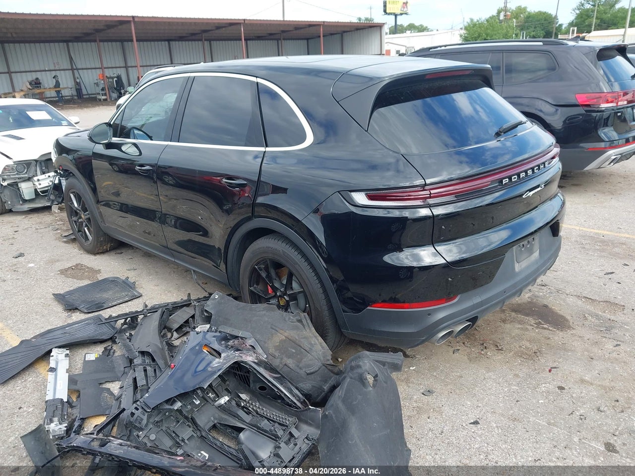 2024 PORSCHE CAYENNE S thumbnail 4