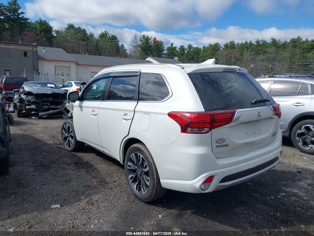 2018 MITSUBISHI OUTLANDER PHEV GT thumbnail 4