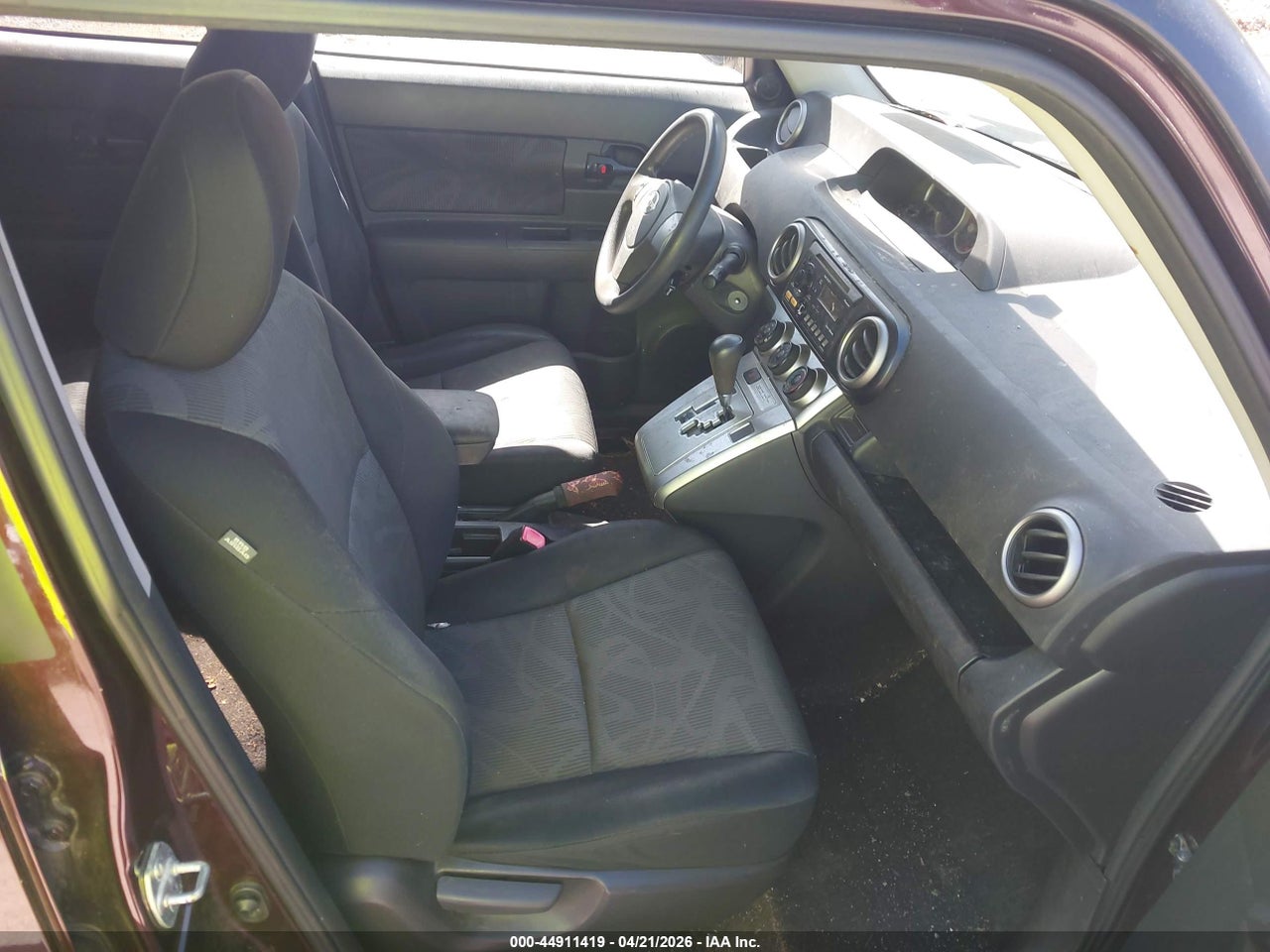 2012 SCION XB   · 5/12