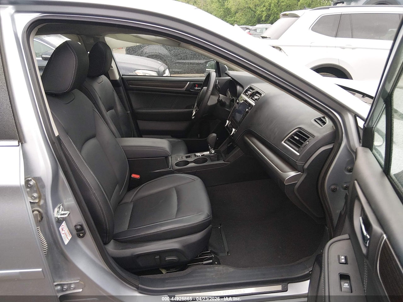 2019 SUBARU LEGACY 3.6R LIMITED thumbnail 6