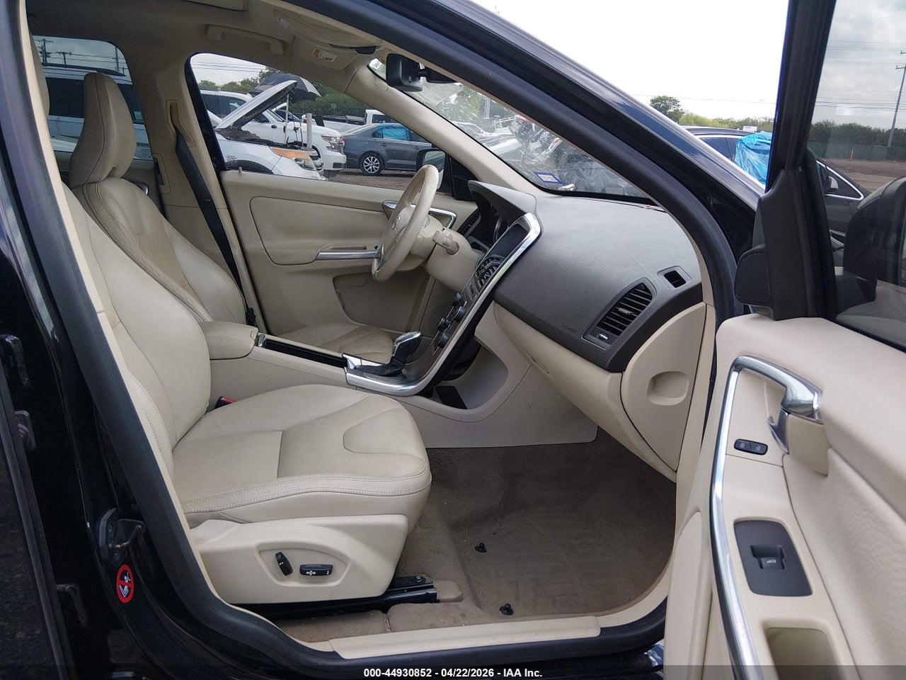 2013 VOLVO XC60 3.2 thumbnail 6