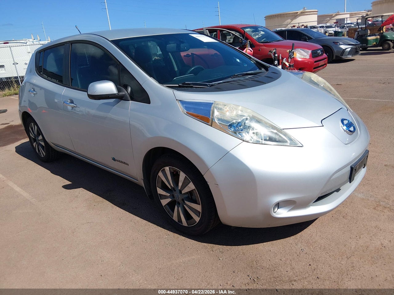 2013 NISSAN LEAF SL thumbnail 2