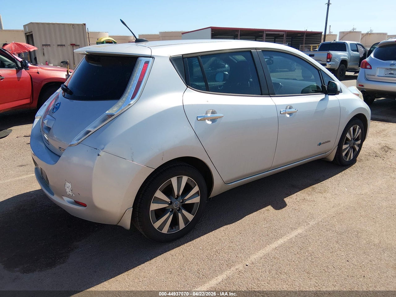2013 NISSAN LEAF SL thumbnail 5