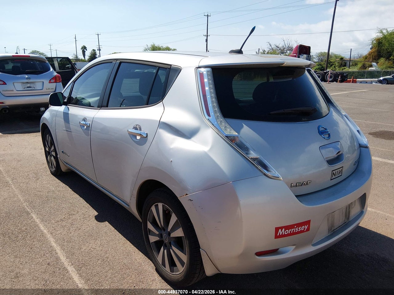 2013 NISSAN LEAF SL thumbnail 7