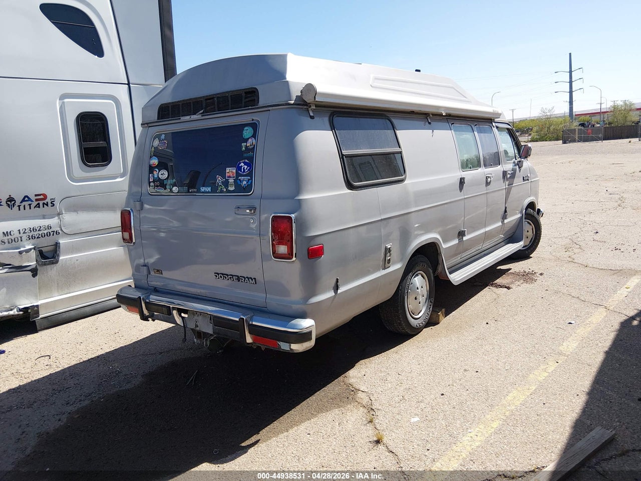 1990 DODGE RAM VAN B250 thumbnail 5