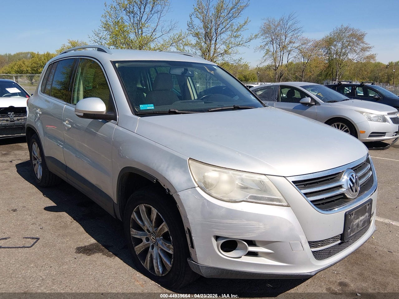 2009 VOLKSWAGEN TIGUAN S/SE/SEL thumbnail 2
