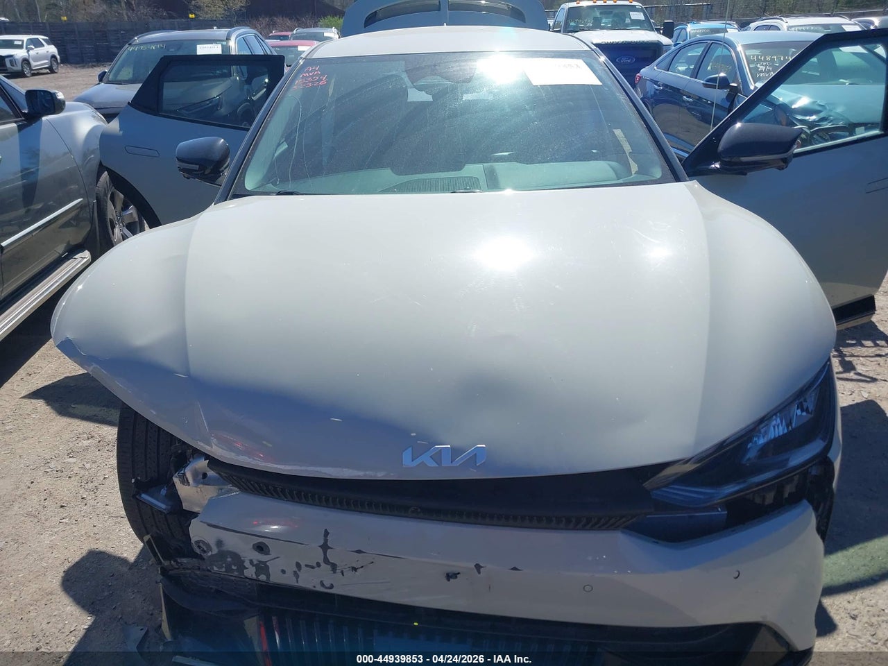 2023 KIA EV6 WIND thumbnail 11