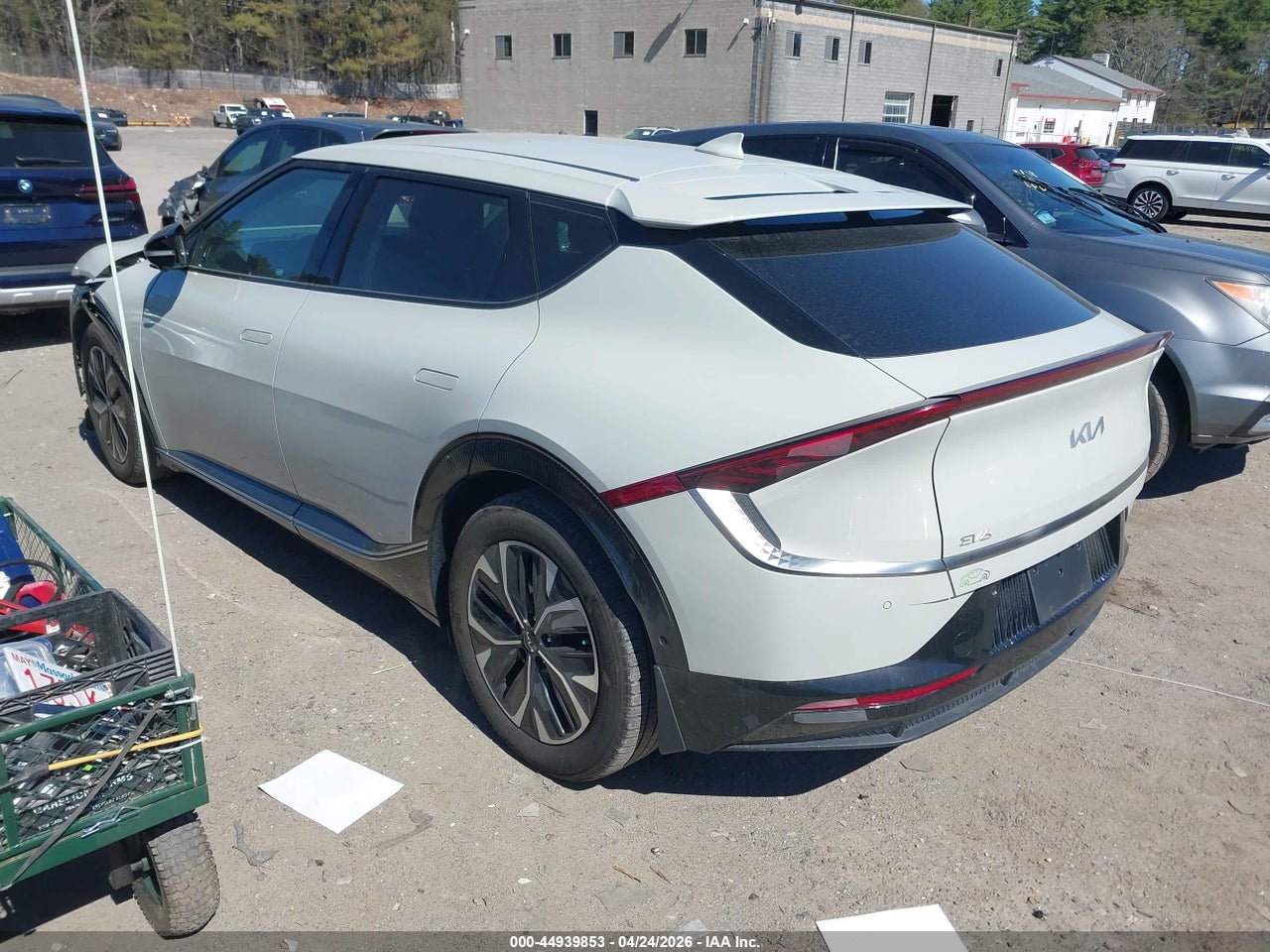 2023 KIA EV6 WIND thumbnail 4