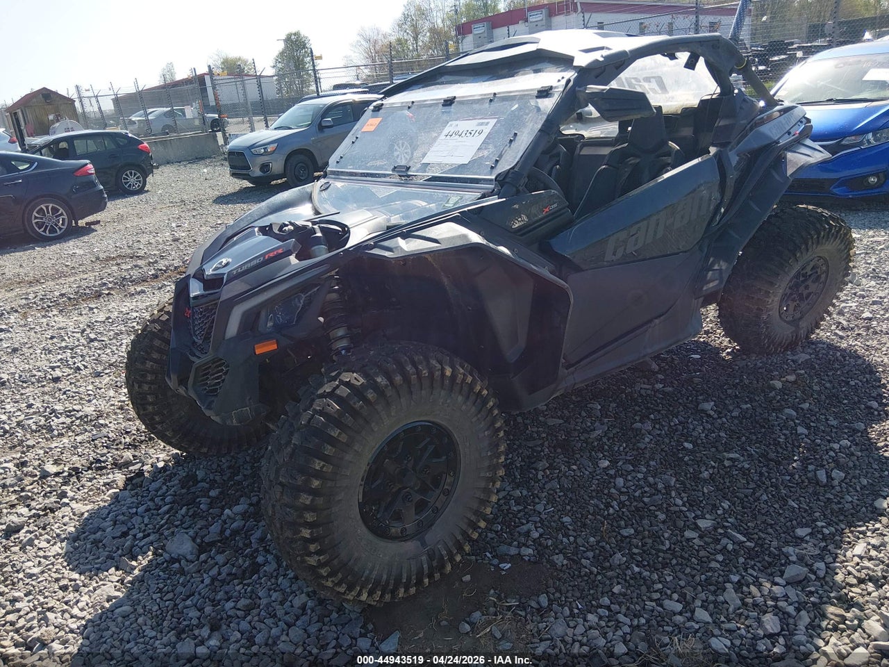 2024 CAN-AM MAVERICK X3 X DS TURBO RR thumbnail 3