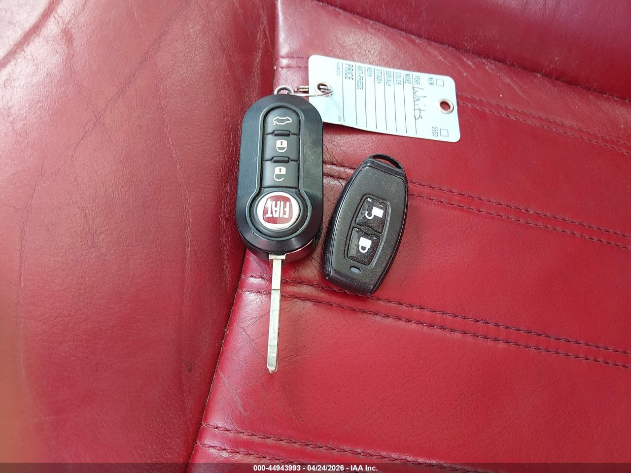 2015 FIAT 500 LOUNGE thumbnail 12