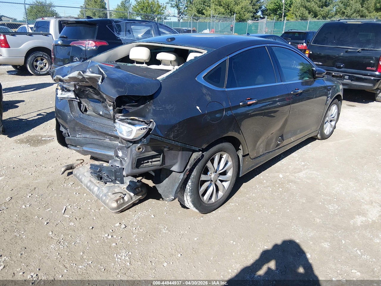 2015 CHRYSLER 200 C · 4/12