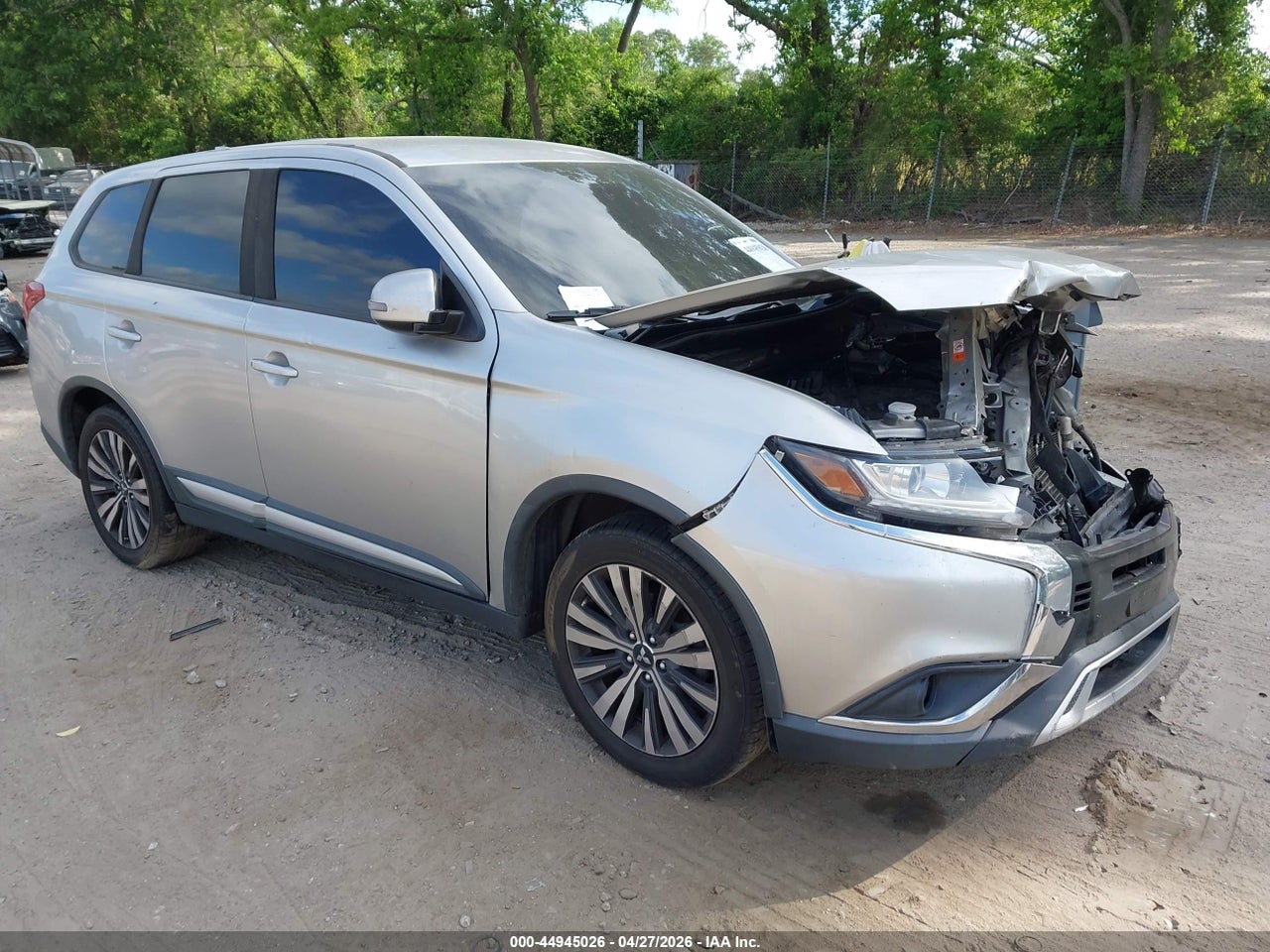 2019 MITSUBISHI OUTLANDER LE/SE/SEL thumbnail 2