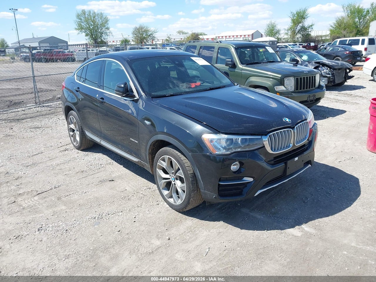 2018 BMW X4 XDRIVE28I thumbnail 2