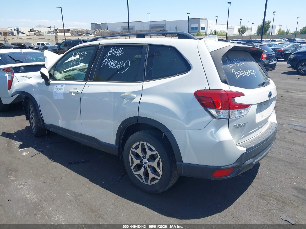 2019 SUBARU FORESTER PREMIUM thumbnail 4