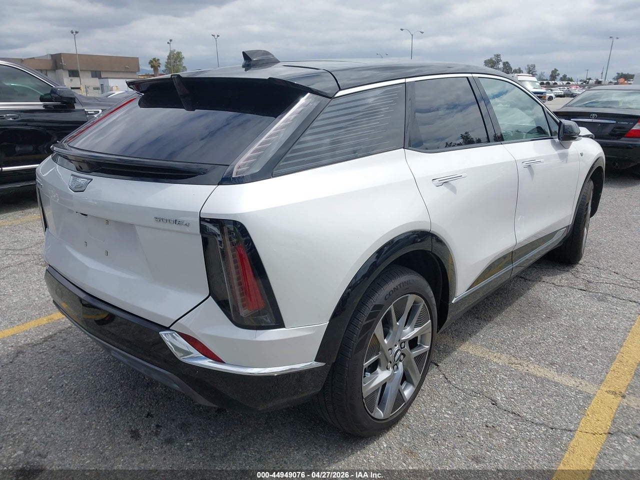2025 CADILLAC OPTIQ LUXURY 1 AWD · 4/12