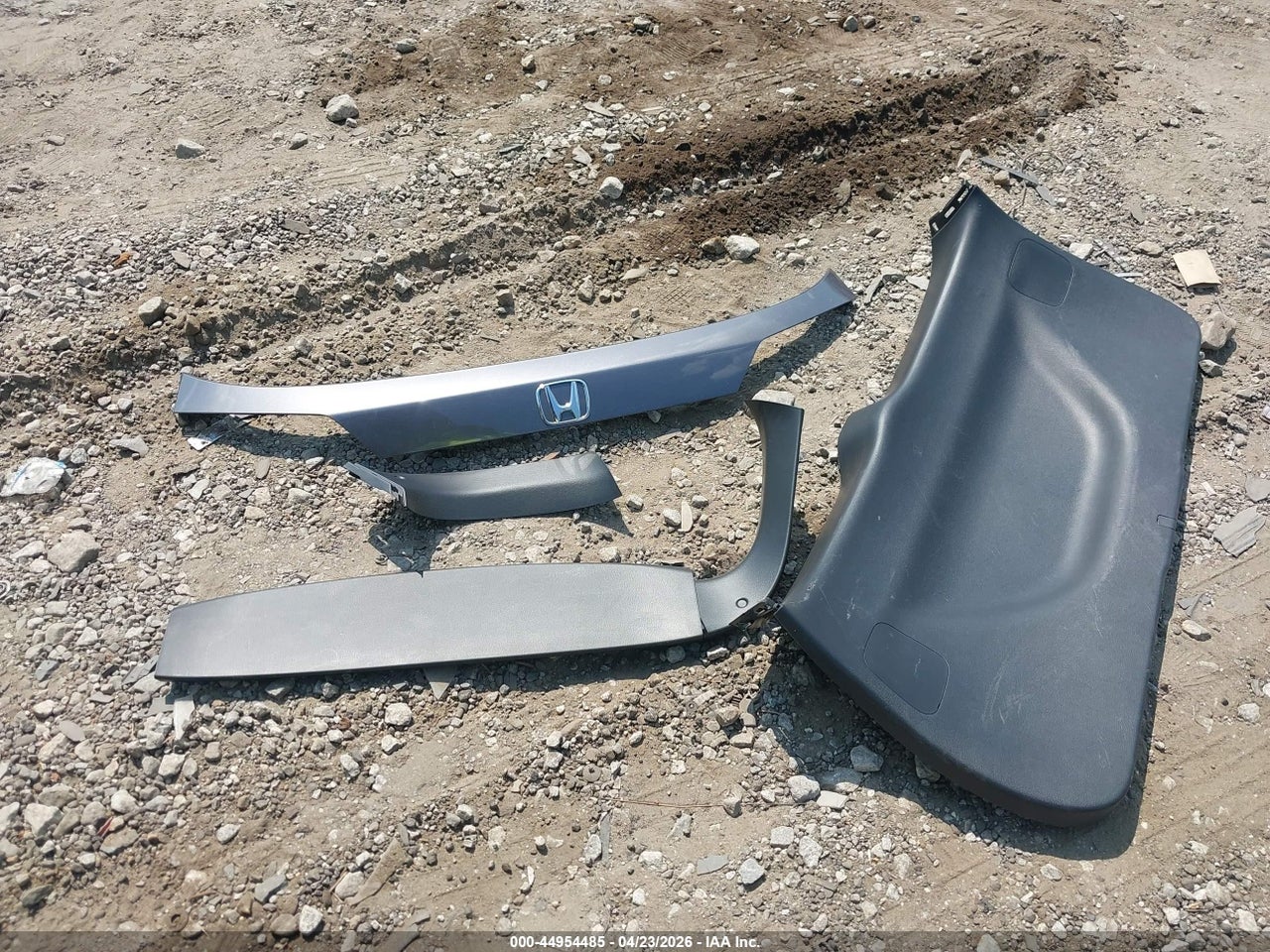 Image 12