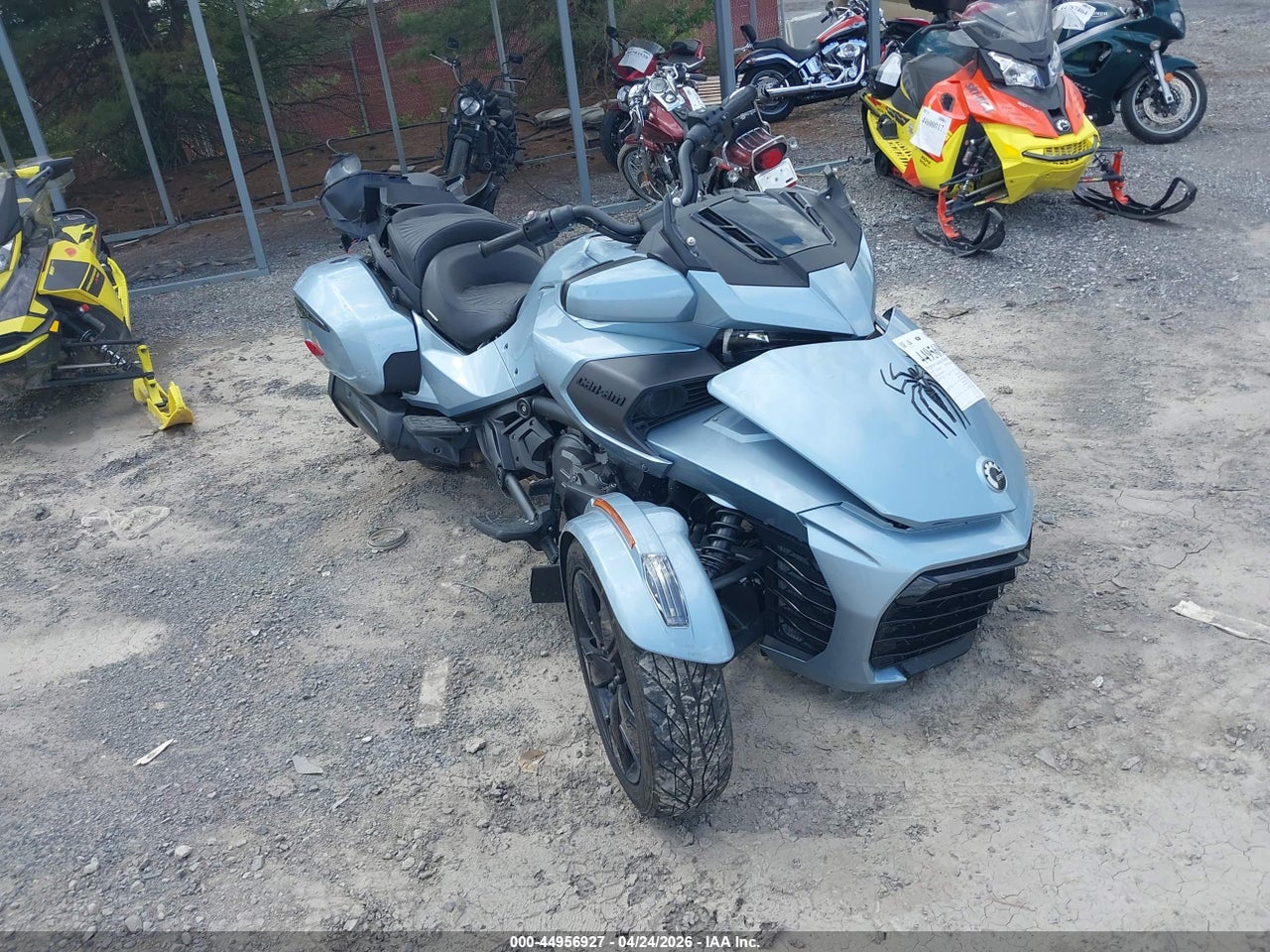 2022 CAN-AM SPYDER ROADSTER F3-T/F3 LIMITED thumbnail 2