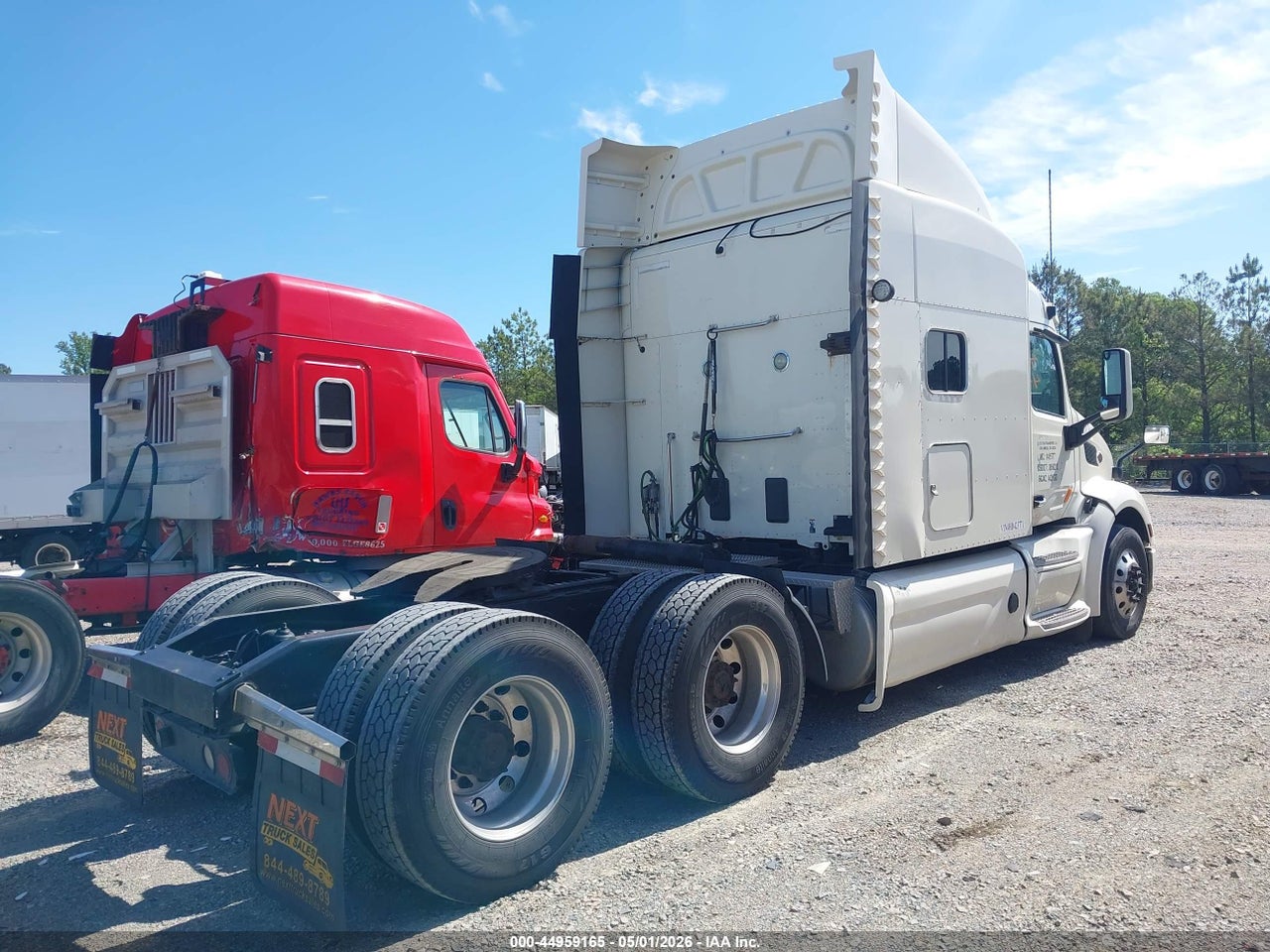2017 PETERBILT 579 · 4/12