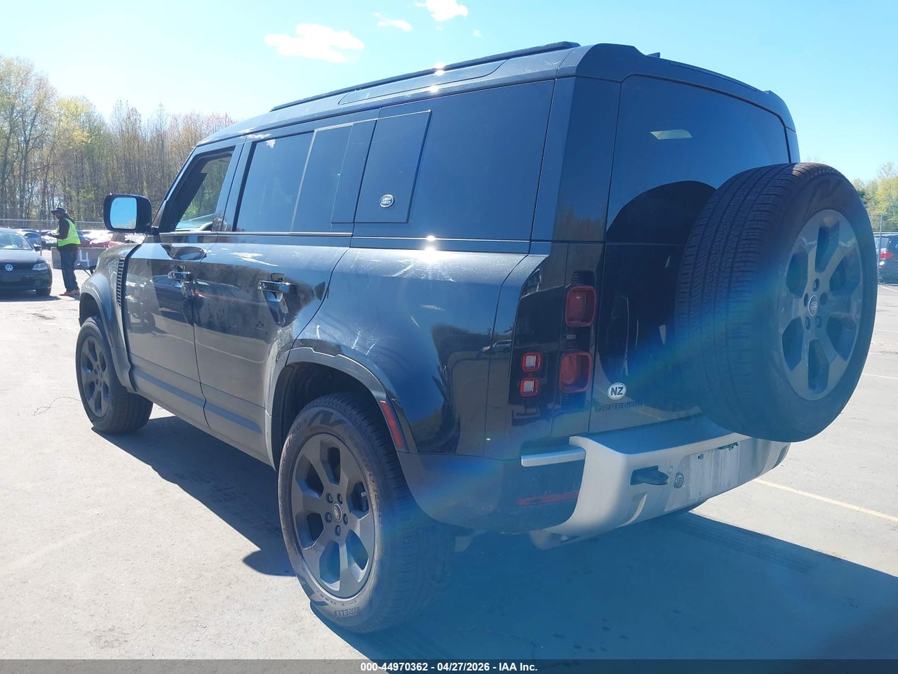 2024 LAND ROVER DEFENDER 110 P400 S thumbnail 4