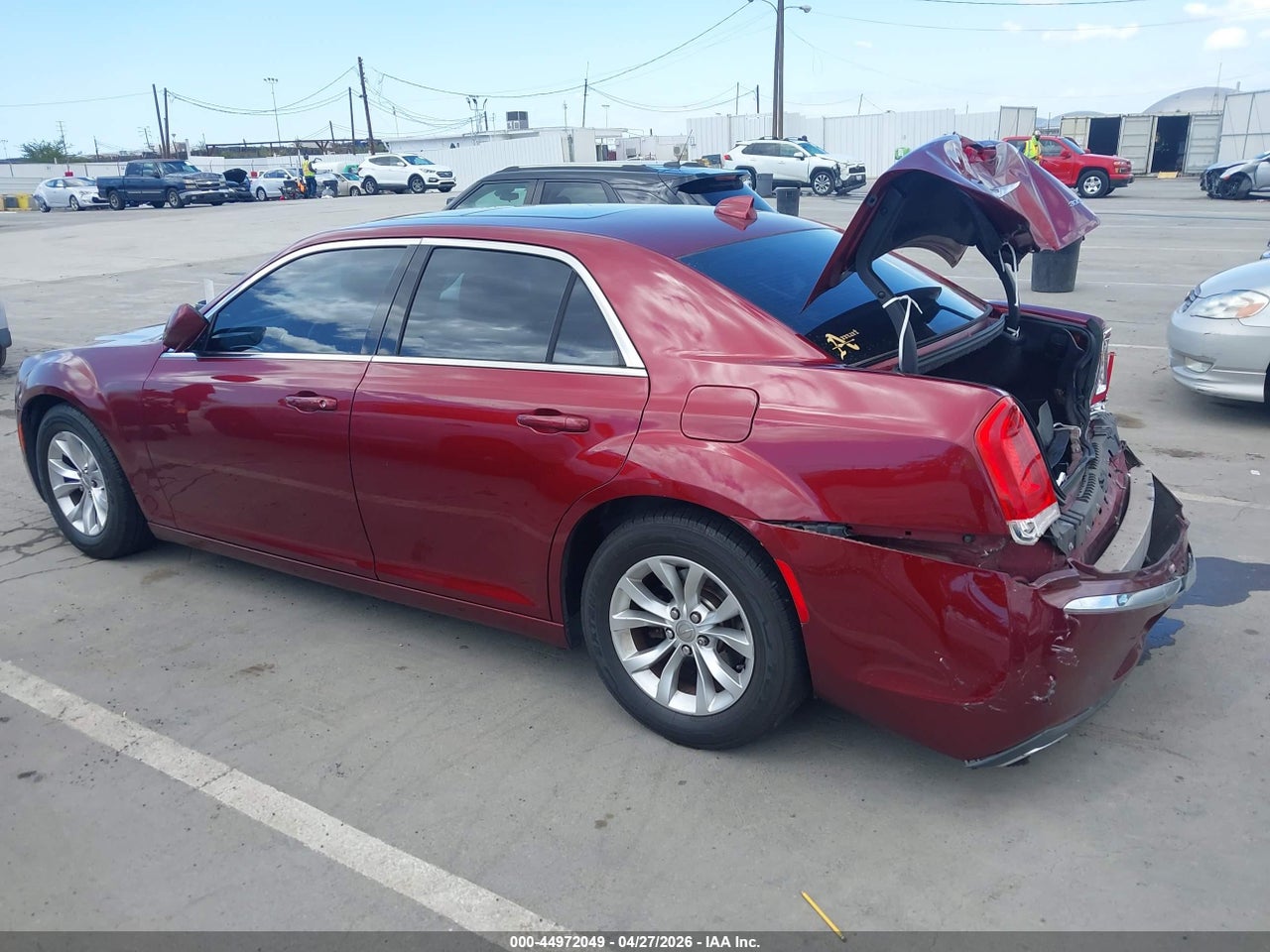 2016 CHRYSLER 300 LIMITED thumbnail 4