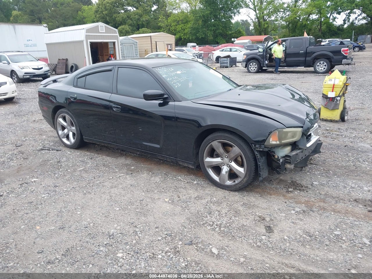 2C3CDXBG4DH****** · 2013 DODGE CHARGER SE