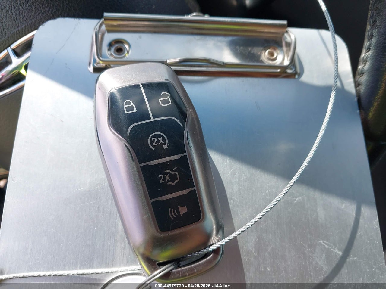 2013 LINCOLN MKZ HYBRID thumbnail 12