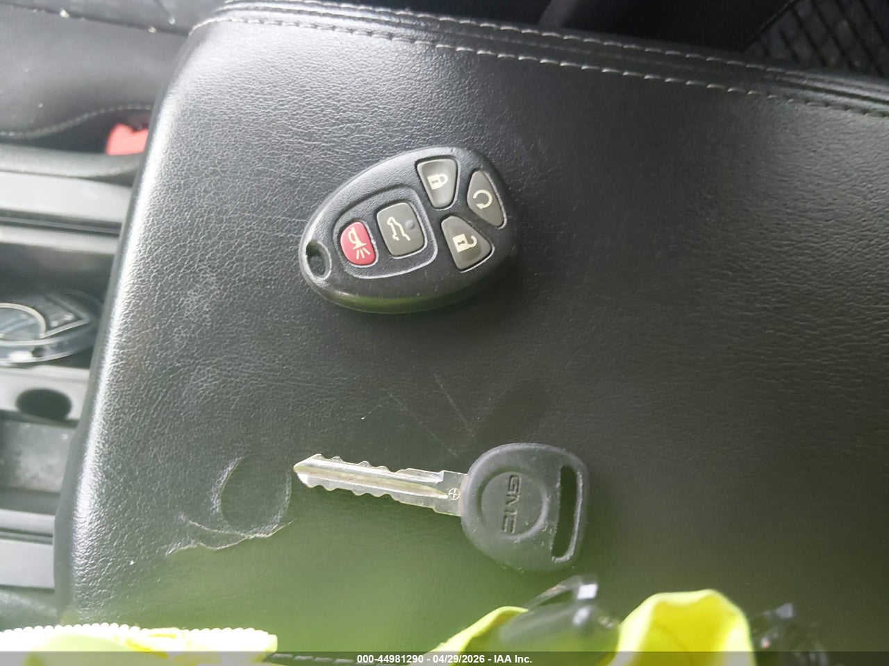 2016 GMC ACADIA SLE thumbnail 12