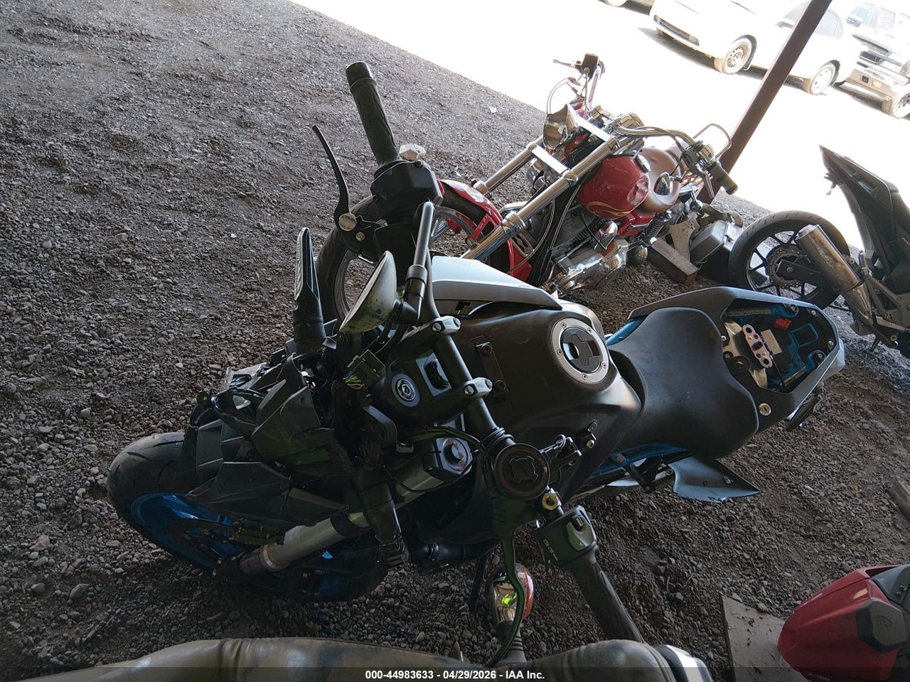 2024 SUZUKI GSX800 R thumbnail 3
