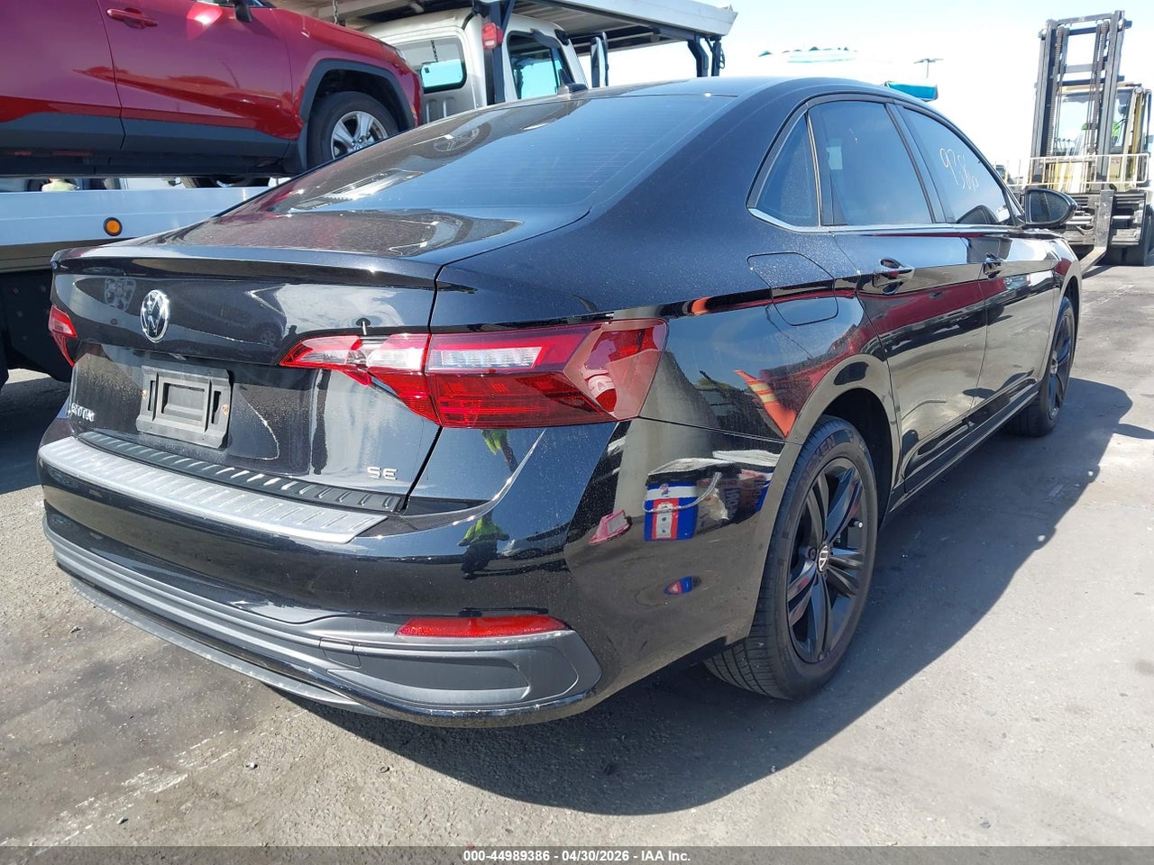 2023 VOLKSWAGEN JETTA 1.5T SE · 4/12