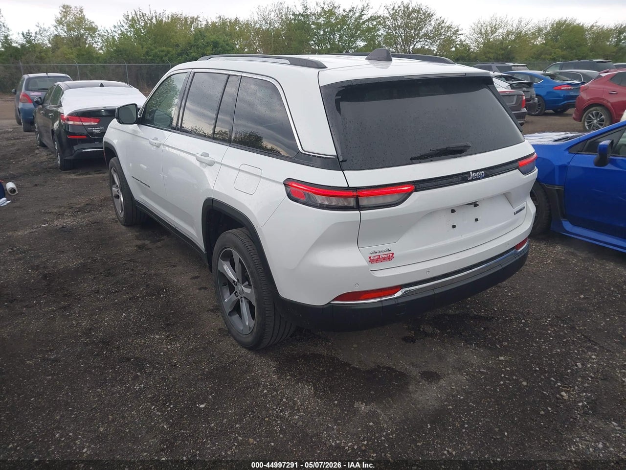 2022 JEEP GRAND CHEROKEE LIMITED thumbnail 4