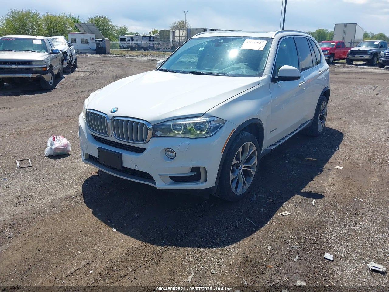 2015 BMW X5 XDRIVE50I thumbnail 3