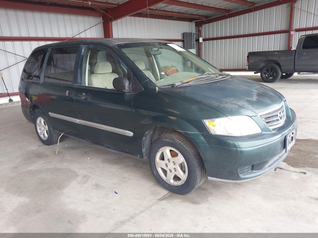 JM3LW28G710****** · 2001 MAZDA MPV DX/ES/LX