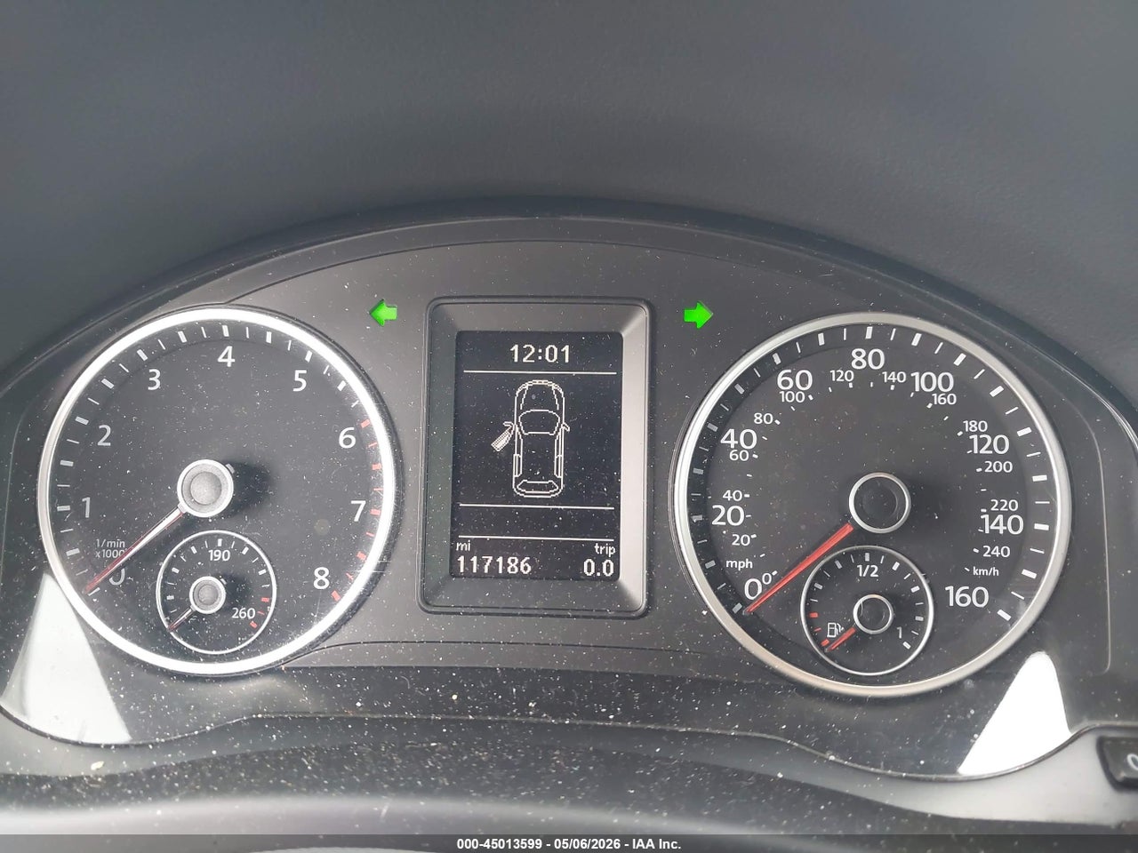 2014 VOLKSWAGEN TIGUAN S thumbnail 8