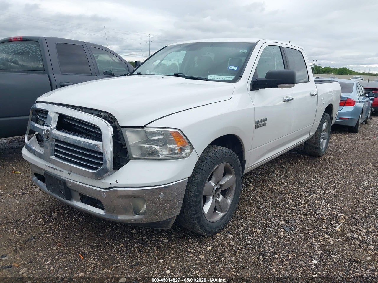 2016 RAM 1500 BIG HORN thumbnail 3