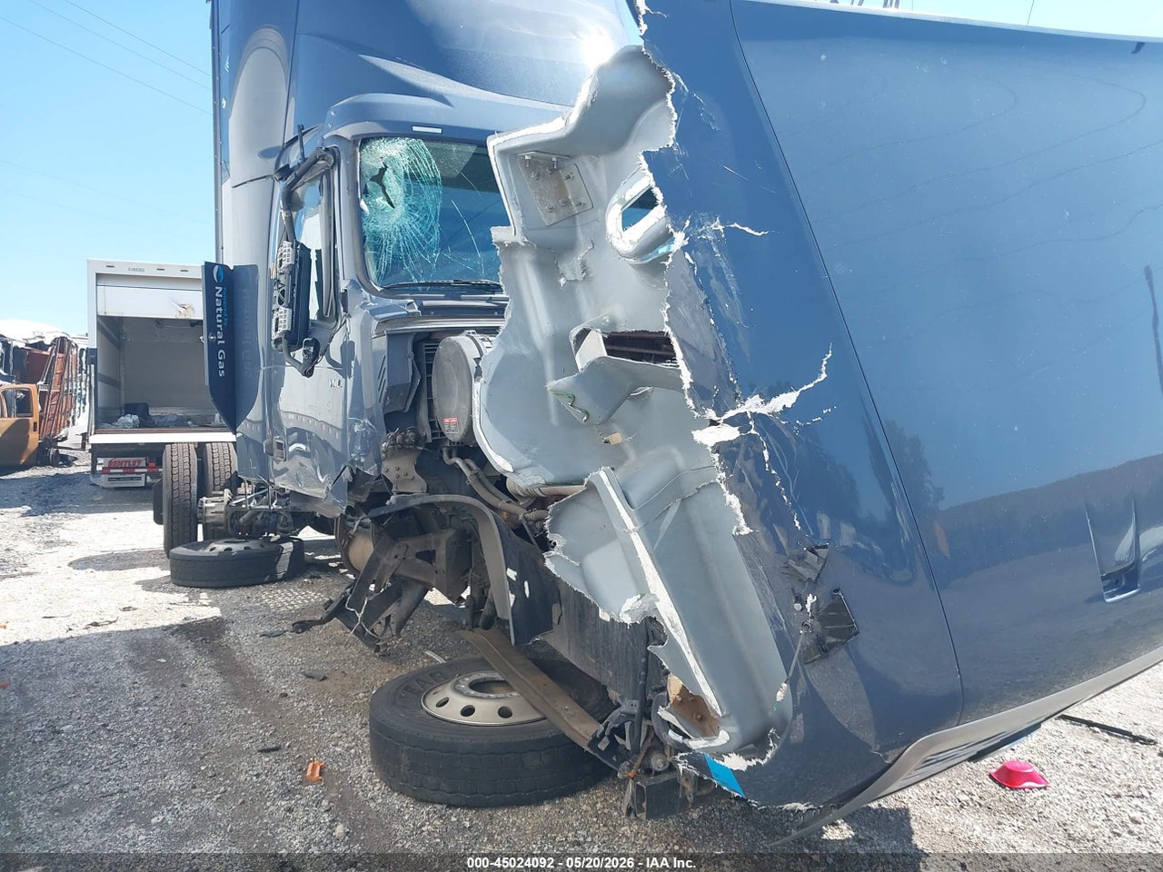 4V4NC9UG0NN****** · 2022 VOLVO VNL