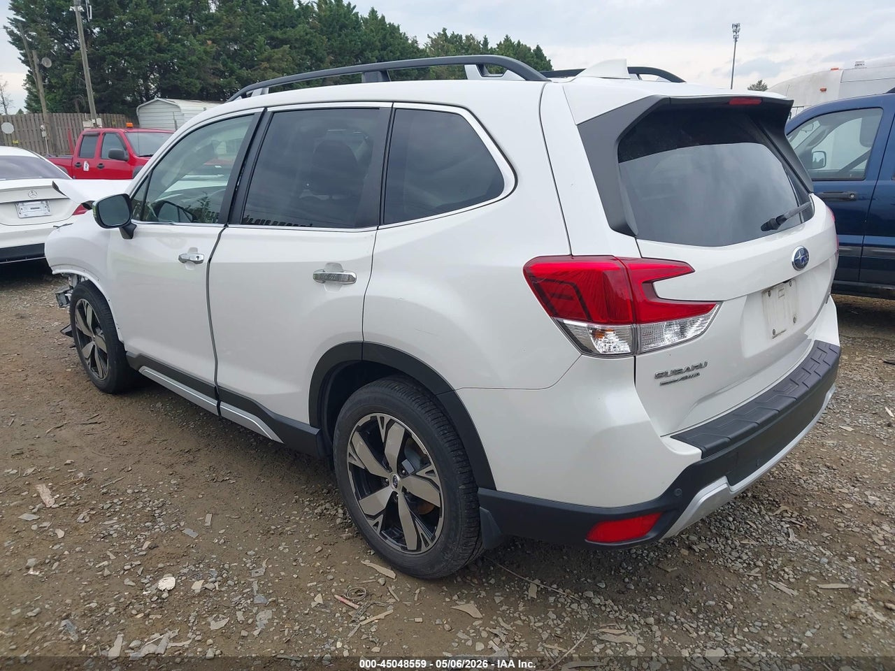 2019 SUBARU FORESTER TOURING thumbnail 4