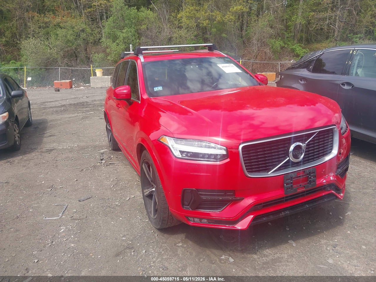 2017 VOLVO XC90 T6 R-DESIGN